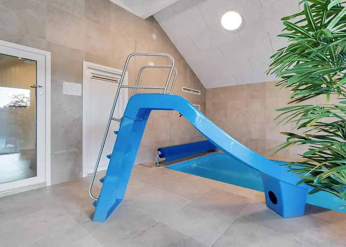 Holiday home 5 Star In Norre Nebel